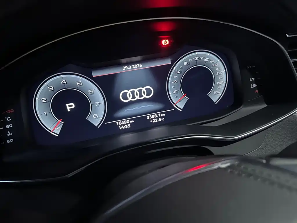 Audi A6L — фото 6