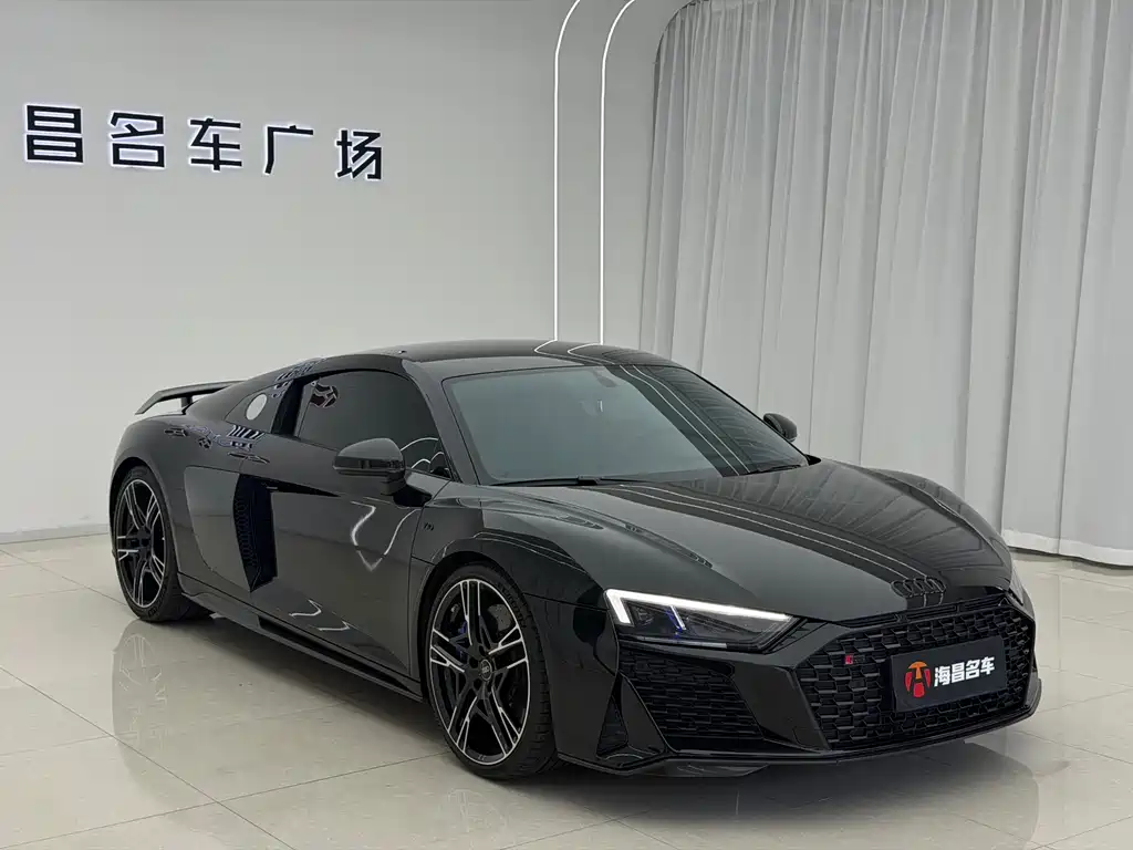 Audi R8 — фото 3