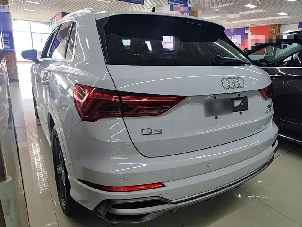 Audi Q3 — фото 5