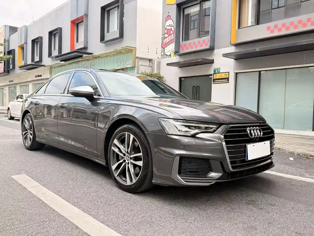 Audi A6L — фото 4