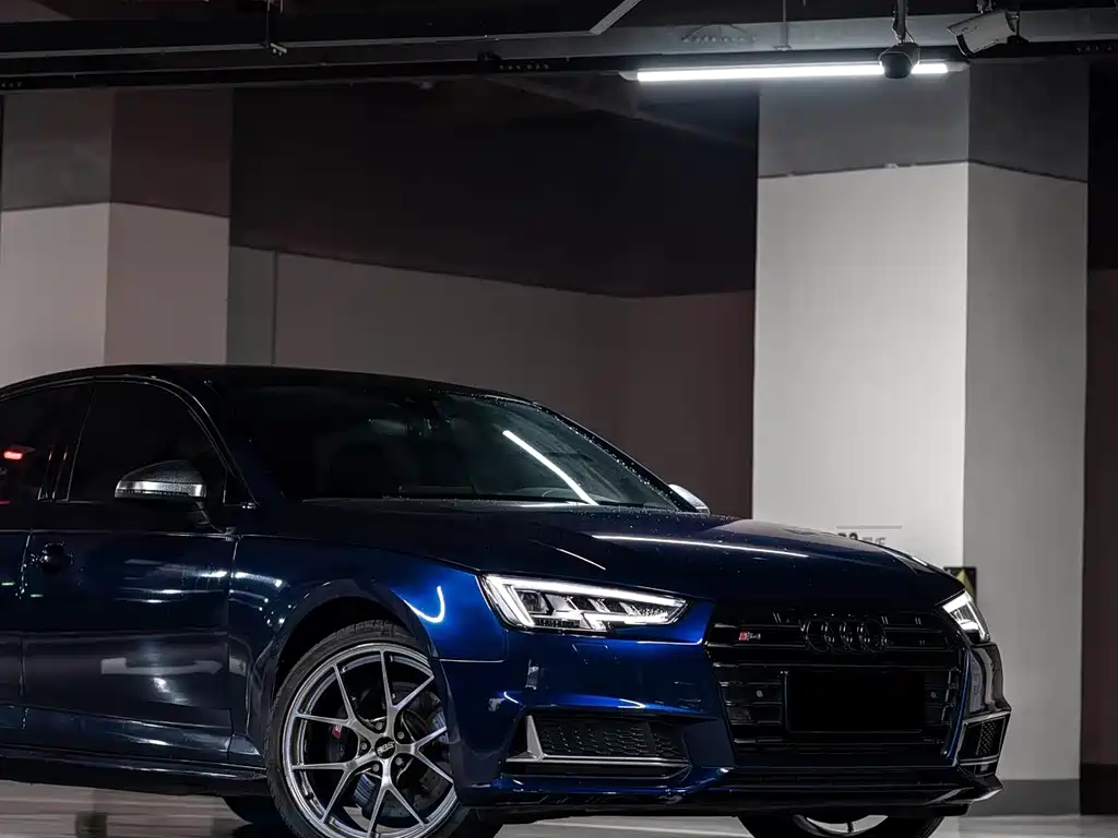 Audi S4 — фото 4