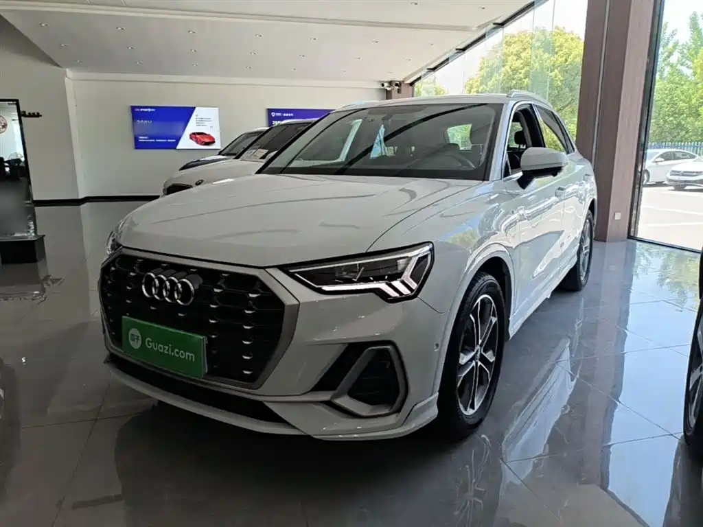Audi Q3 — фото 2