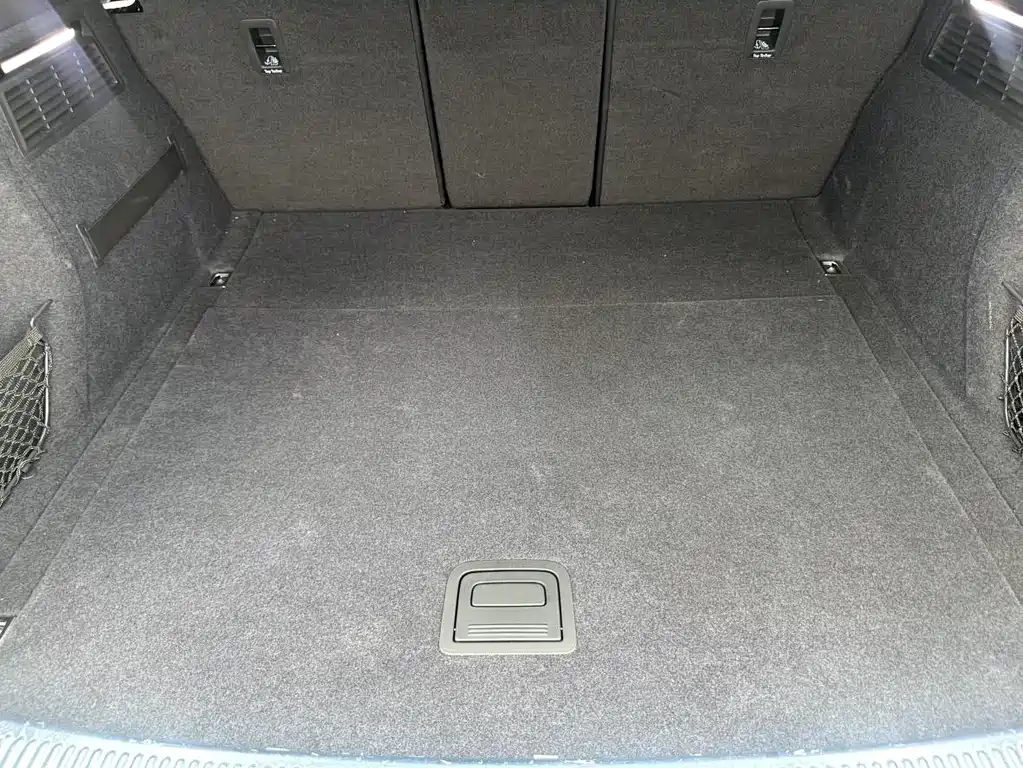 Audi Q5L Sportback — фото 23