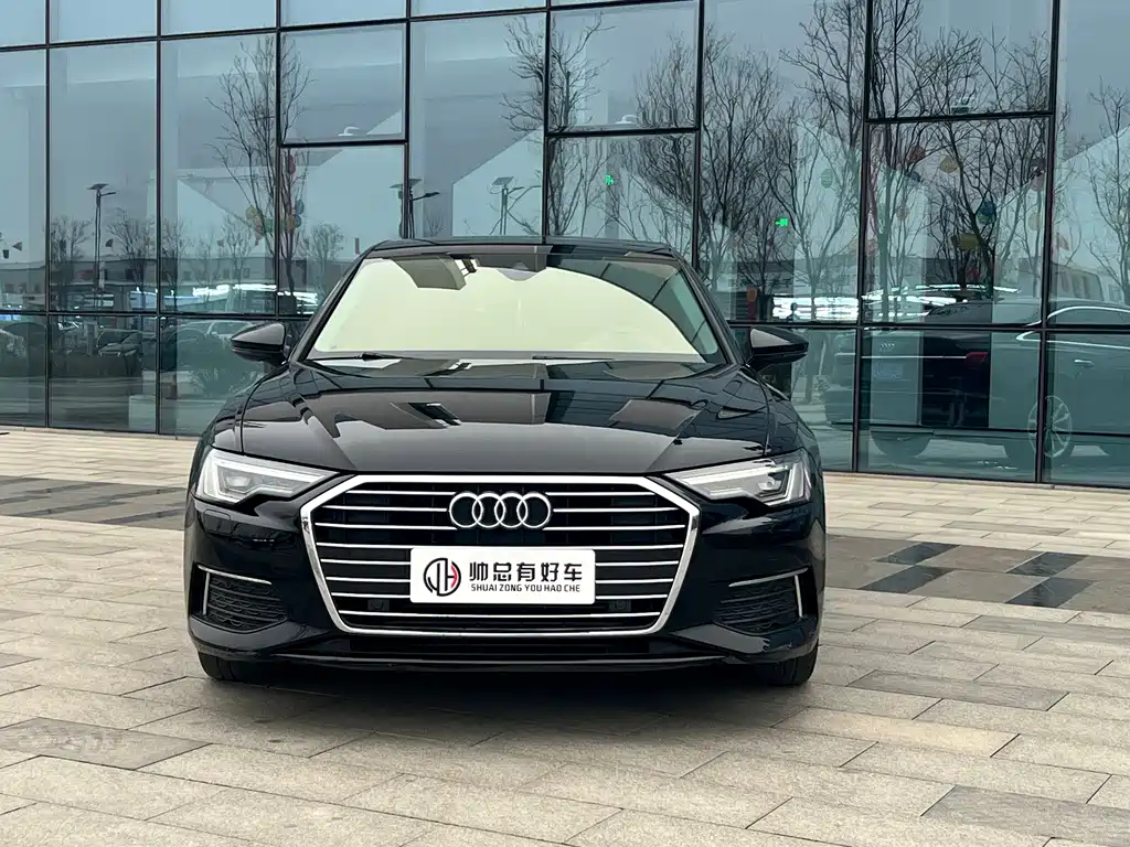 Audi A6L — фото 2