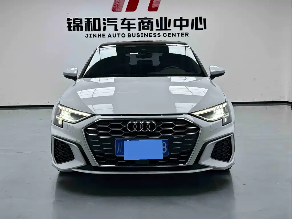 Audi A3 — фото 2
