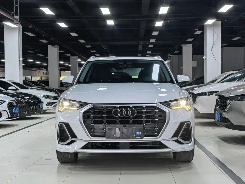Audi Q3 — фото 2