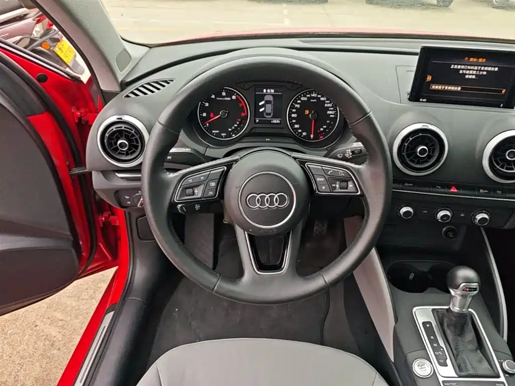 Audi A3 — фото 11
