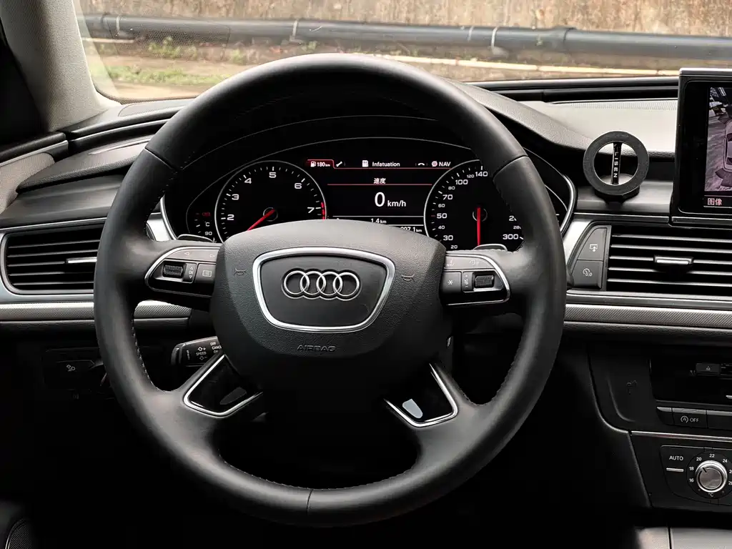Audi A6L — фото 22