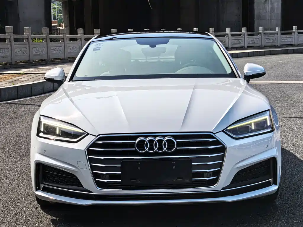 Audi A5 (Import) — фото 2