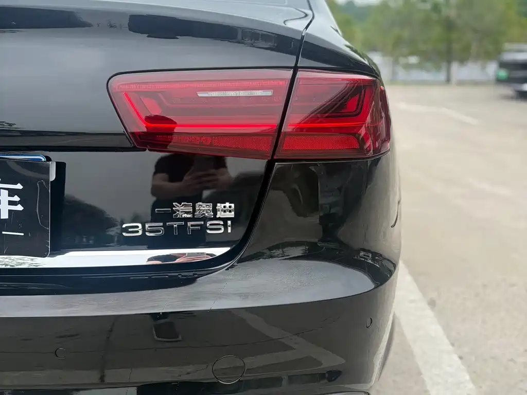 Audi A6L — фото 13