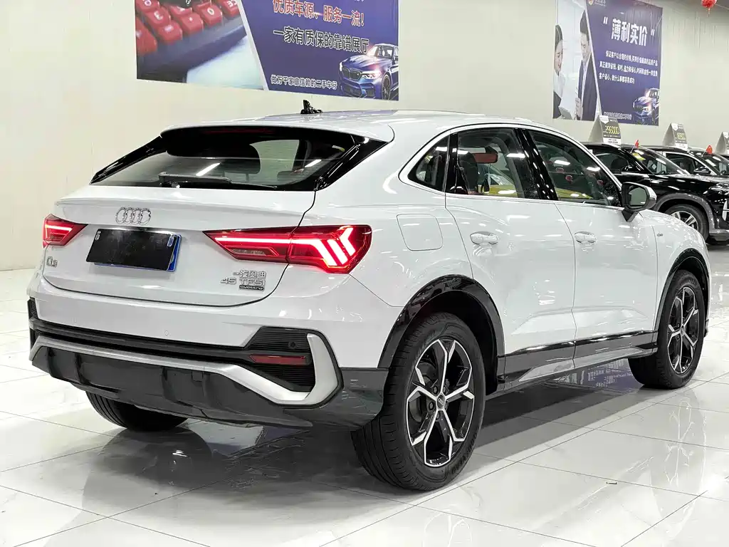 Audi Q3 Sportback — фото 4