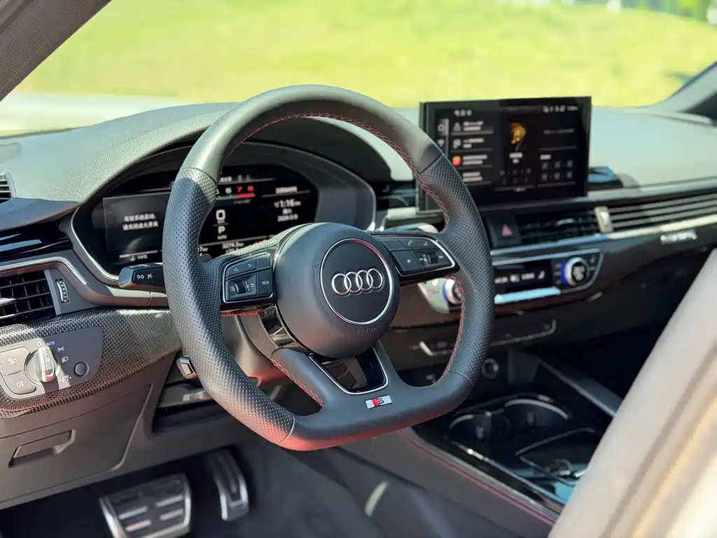 Audi S4 — фото 15