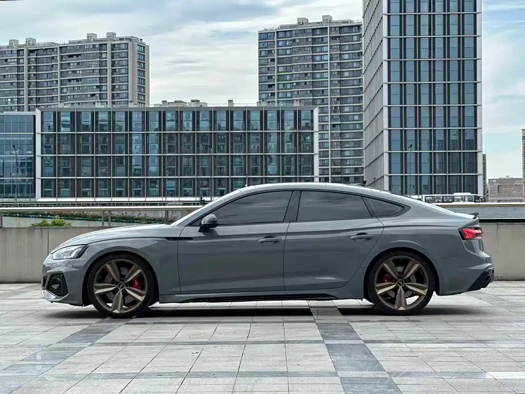 Audi RS 5 — фото 7