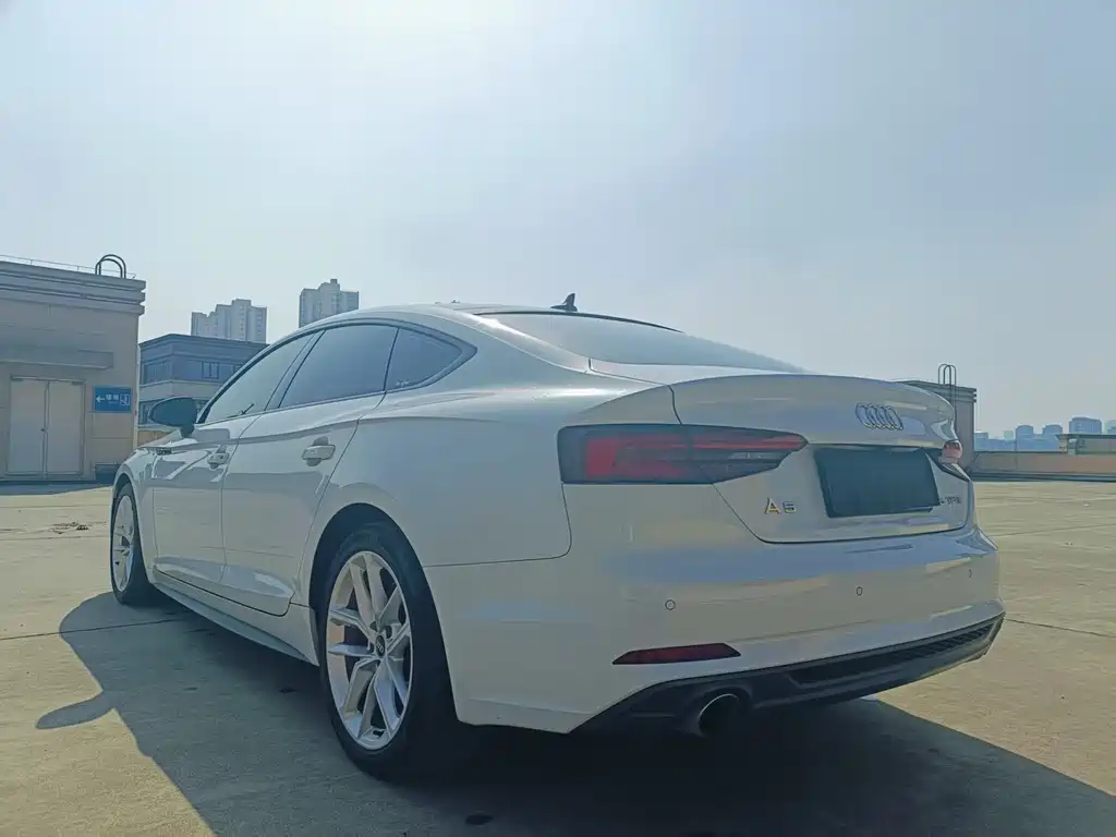 Audi A5 (Import) — фото 7