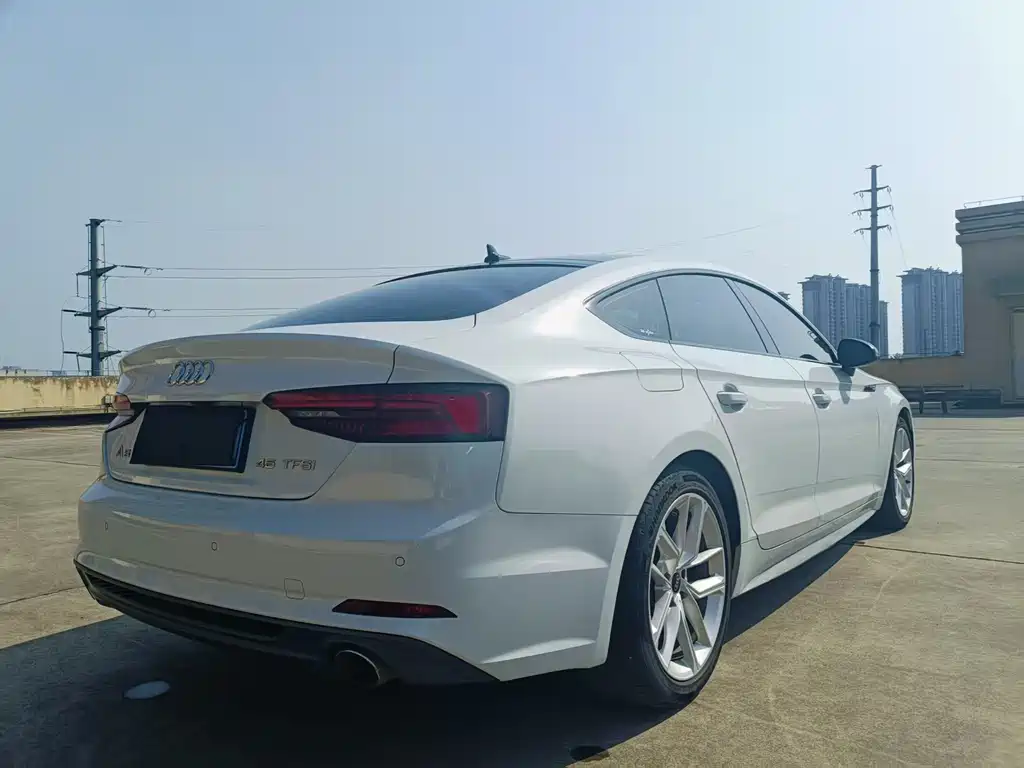Audi A5 (Import) — фото 9