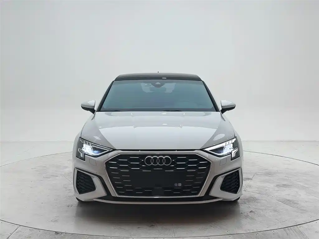 Audi A3 — фото 2