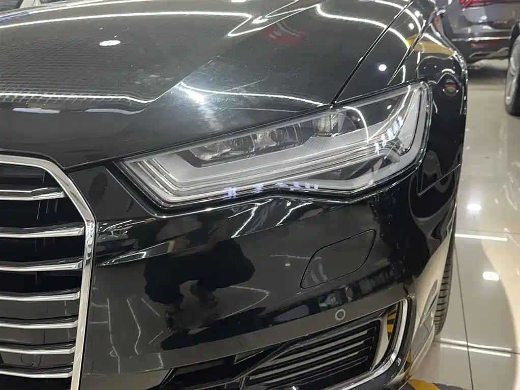 Audi A6L — фото 19