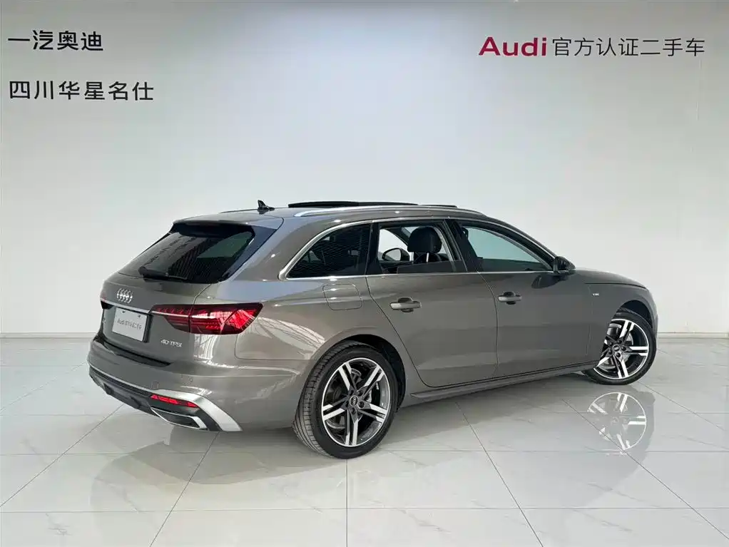 Audi A4 (Import) — фото 4
