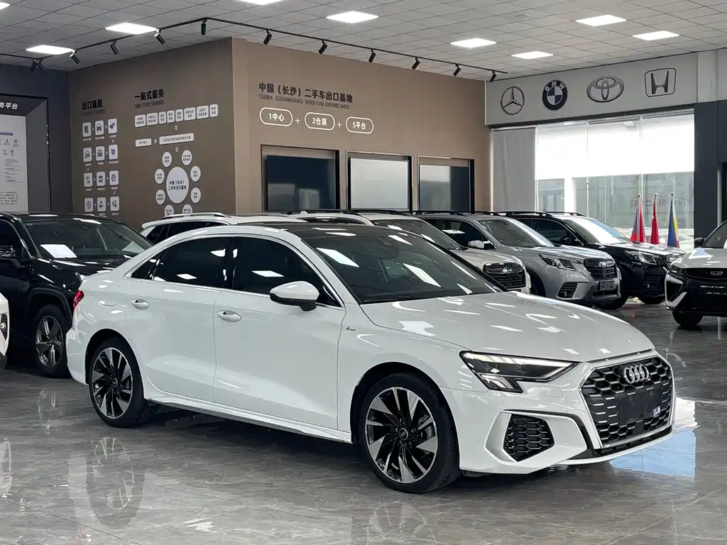 Audi A3 — фото 3