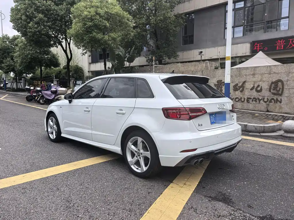 Audi A3 — фото 6
