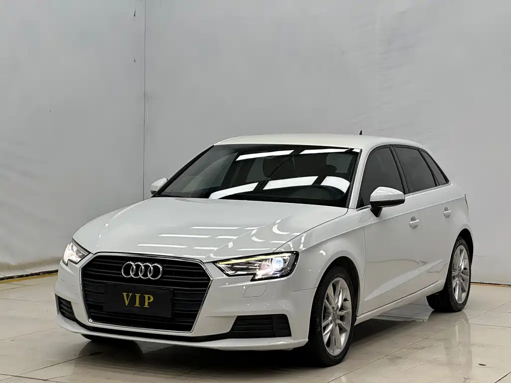 Audi A3 — фото 3