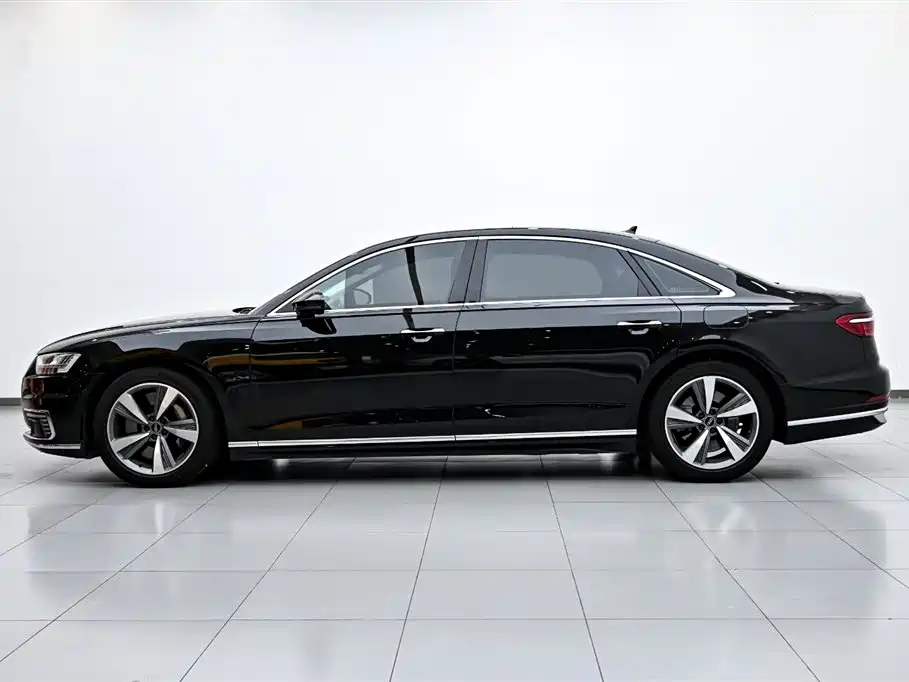 Audi A8 New Energy — фото 5