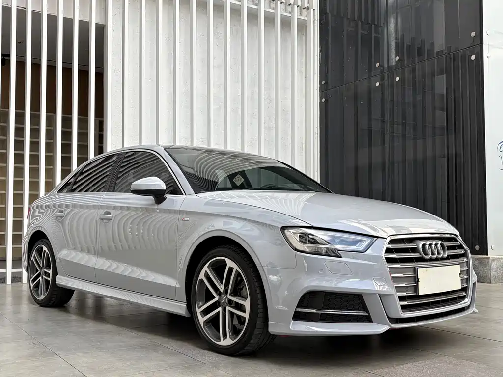 Audi A3 — фото 3