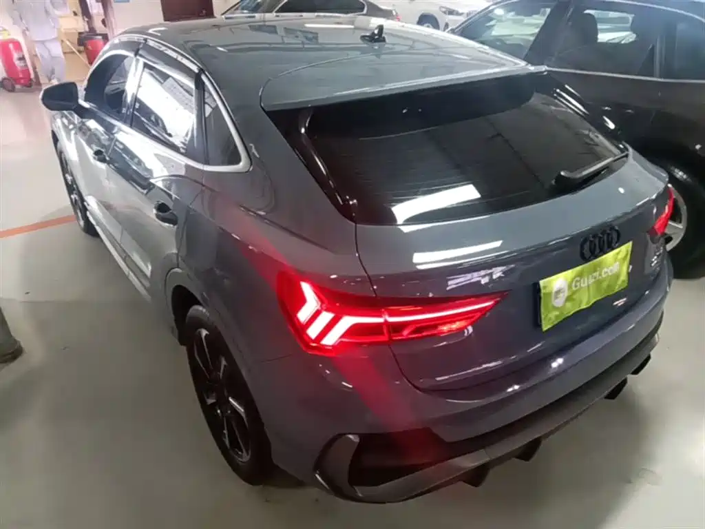 Audi Q3 Sportback — фото 5