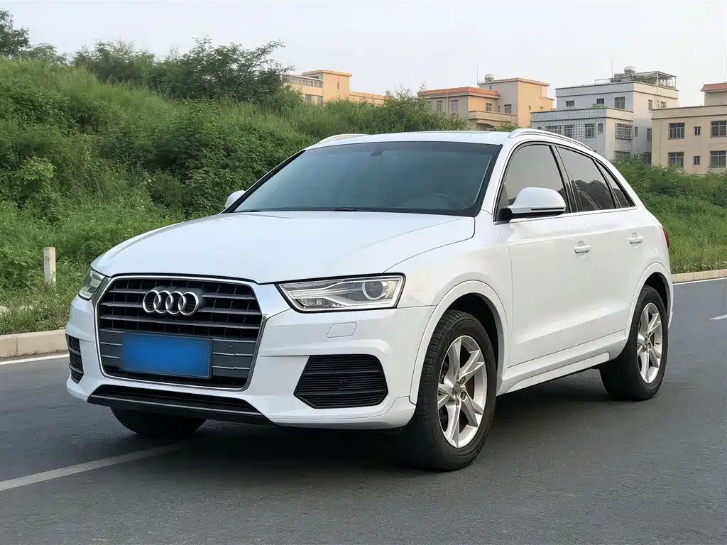 Audi Q3 — фото 2