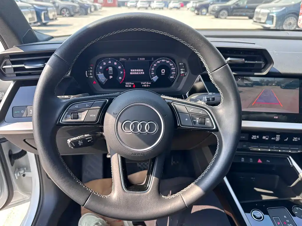 Audi A3 — фото 8