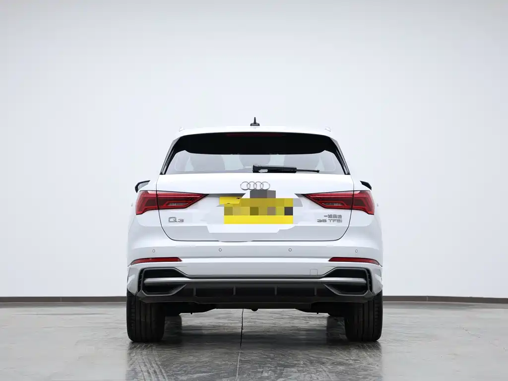 Audi Q3 — фото 3