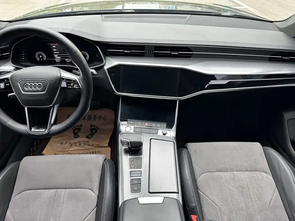 Audi A6L — фото 6