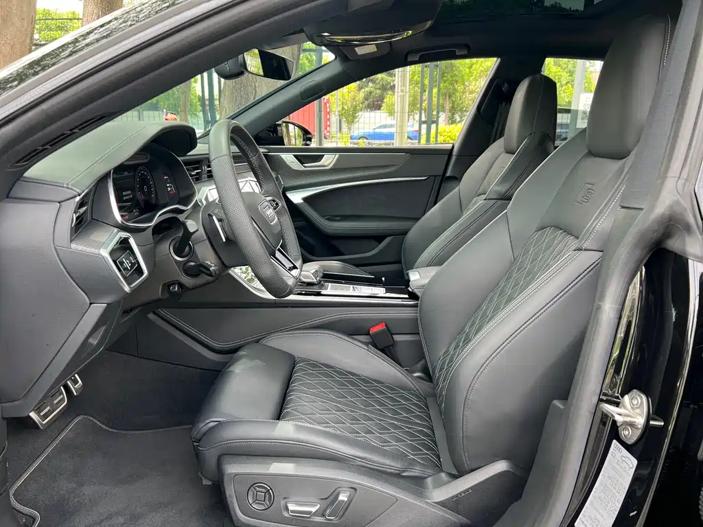 Audi A7 — фото 10