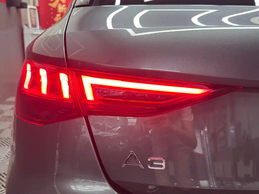 Audi A3 — фото 9