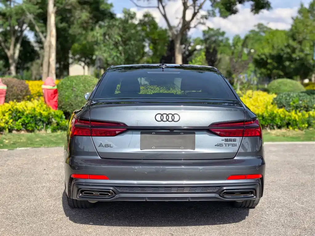 Audi A6L — фото 6