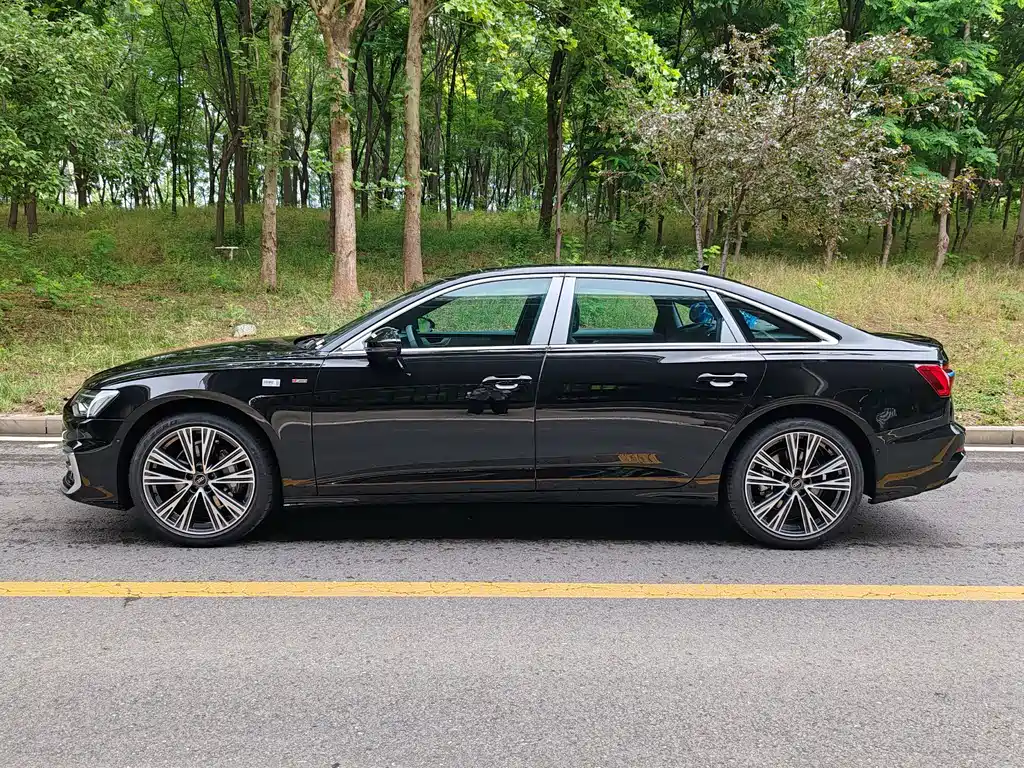 Audi A6L — фото 3