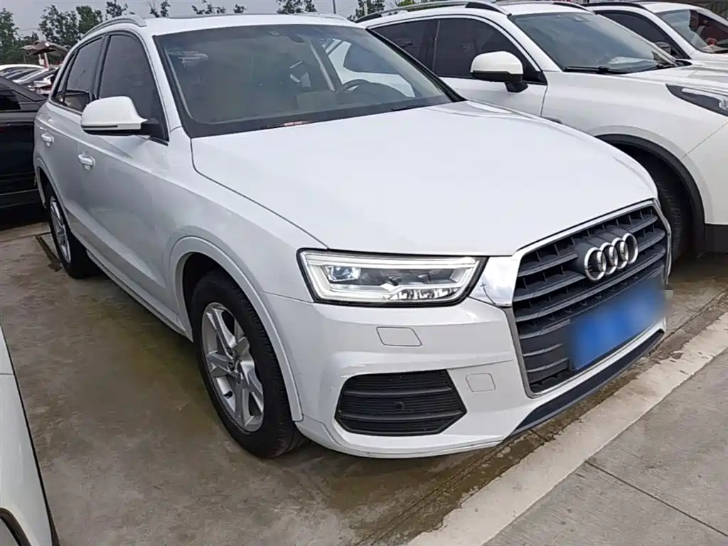 Audi Q3 — фото 4