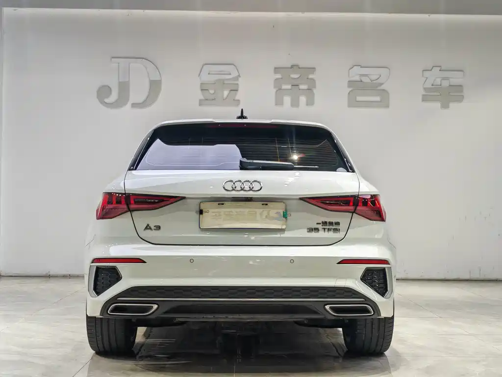 Audi A3 — фото 5