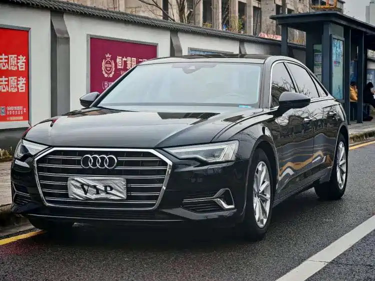 Audi A6L — фото 2