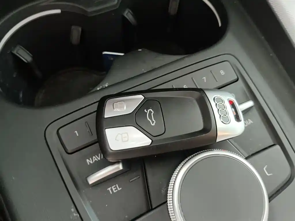 Audi A5 (Import) — фото 9
