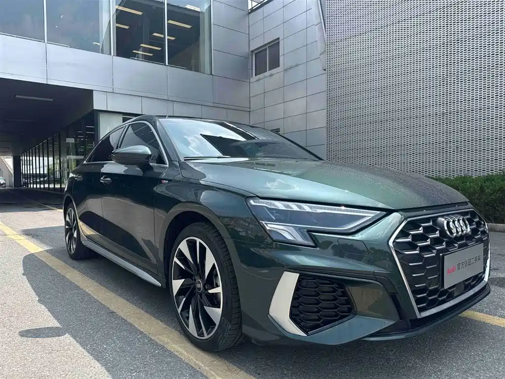 Audi A3 — фото 3