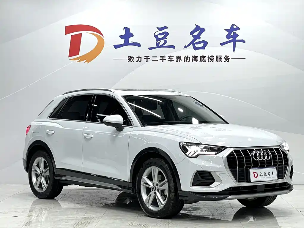 Audi Q3 — фото 3