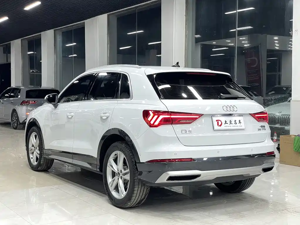 Audi Q3 — фото 4