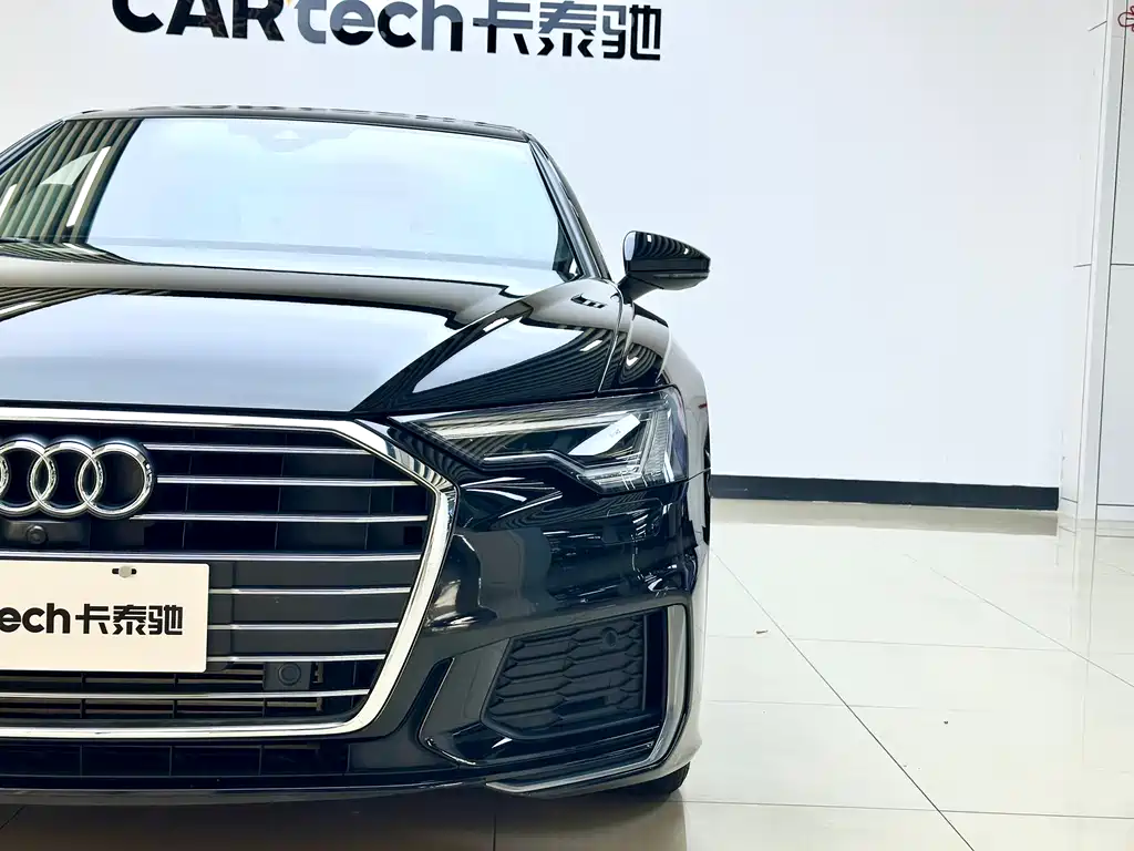 Audi A6L — фото 7