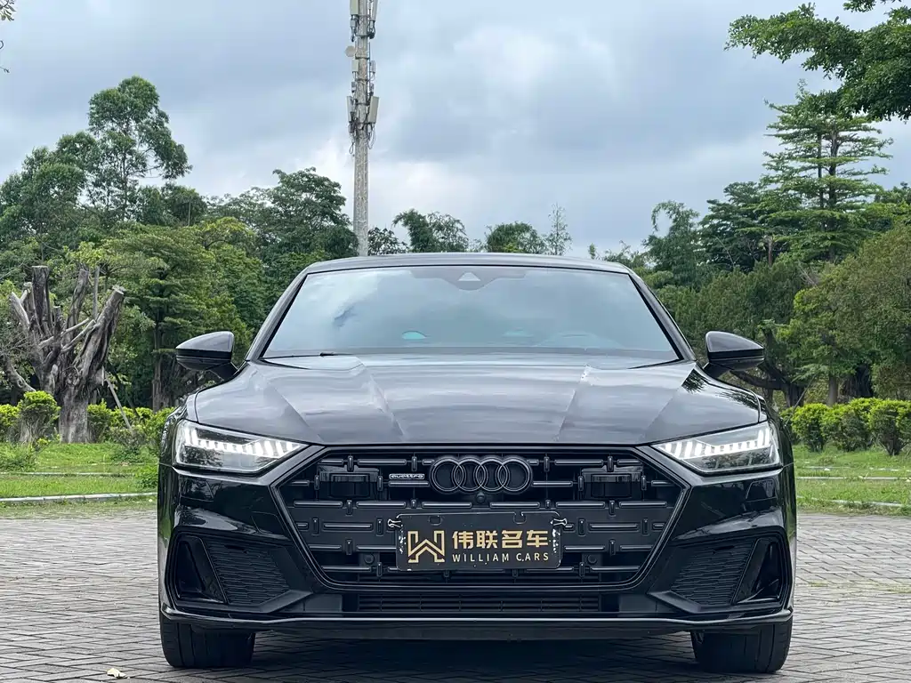 Audi A7L — фото 2