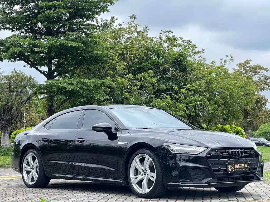 Audi A7L — фото 3