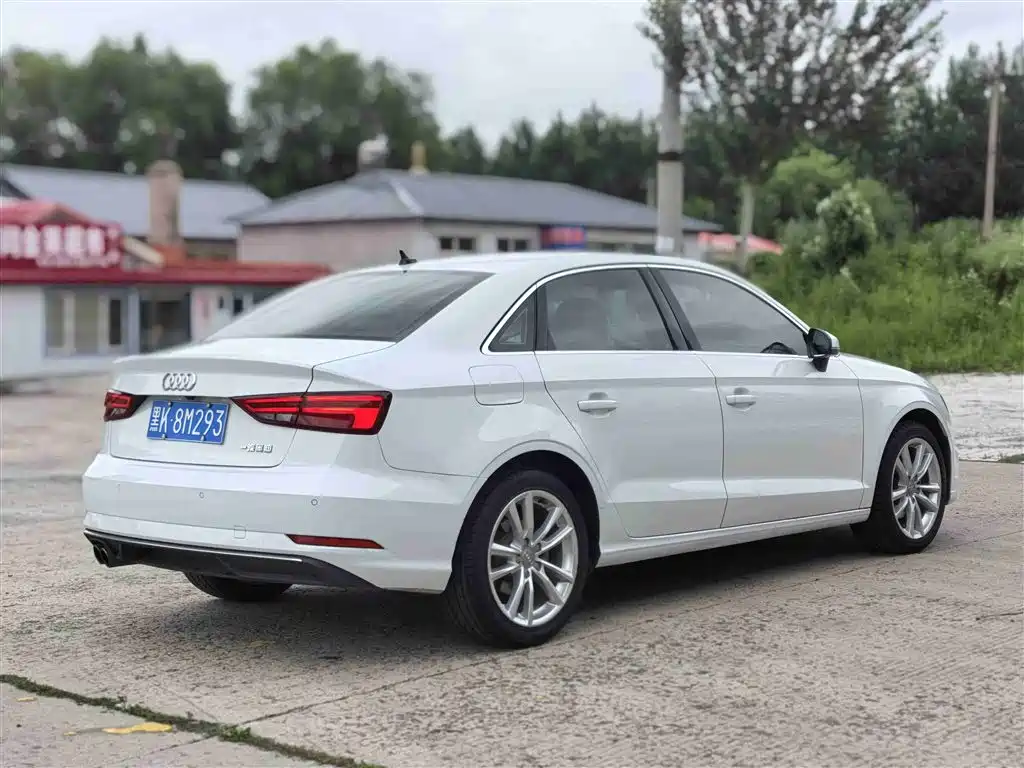 Audi A3 — фото 8