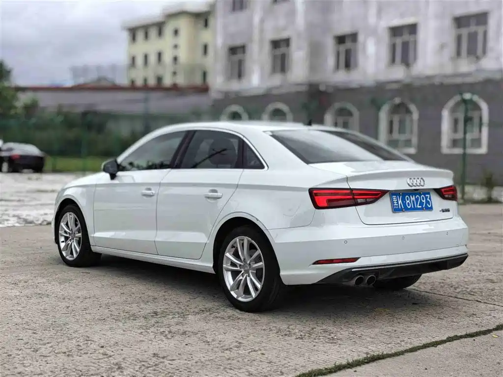 Audi A3 — фото 9
