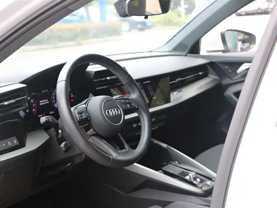 Audi A3 — фото 9