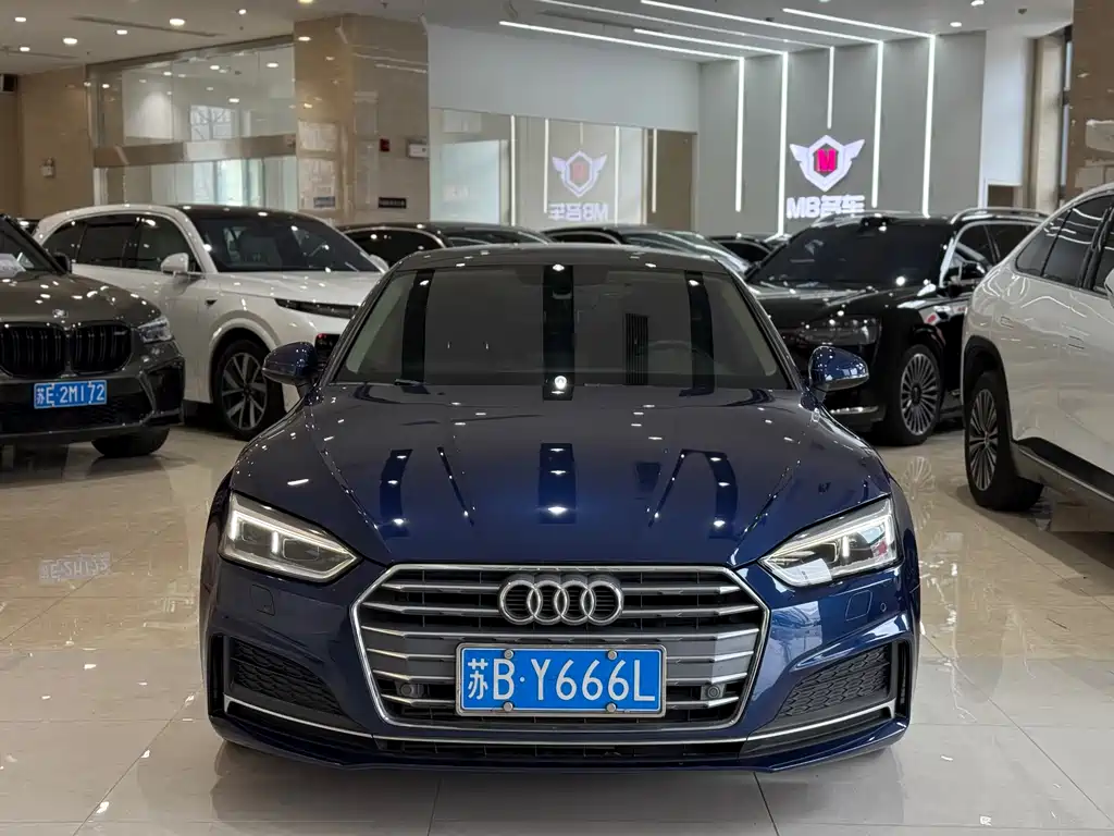 Audi A5 (Import) — фото 2